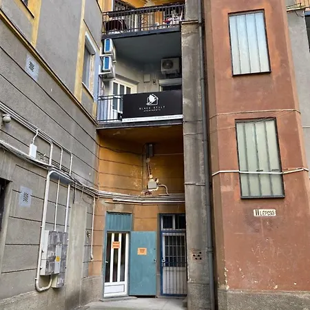 Black Stilt B1 Apartment Debrecen